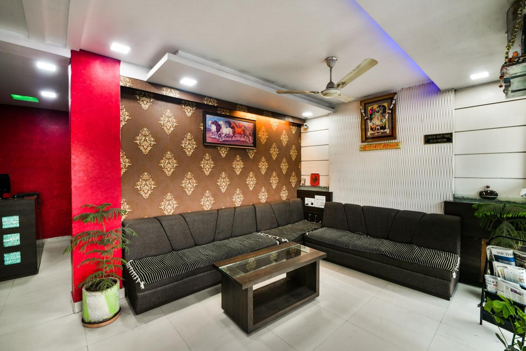 Oyo Hotel Ajanta Hamirgarh Exterior photo