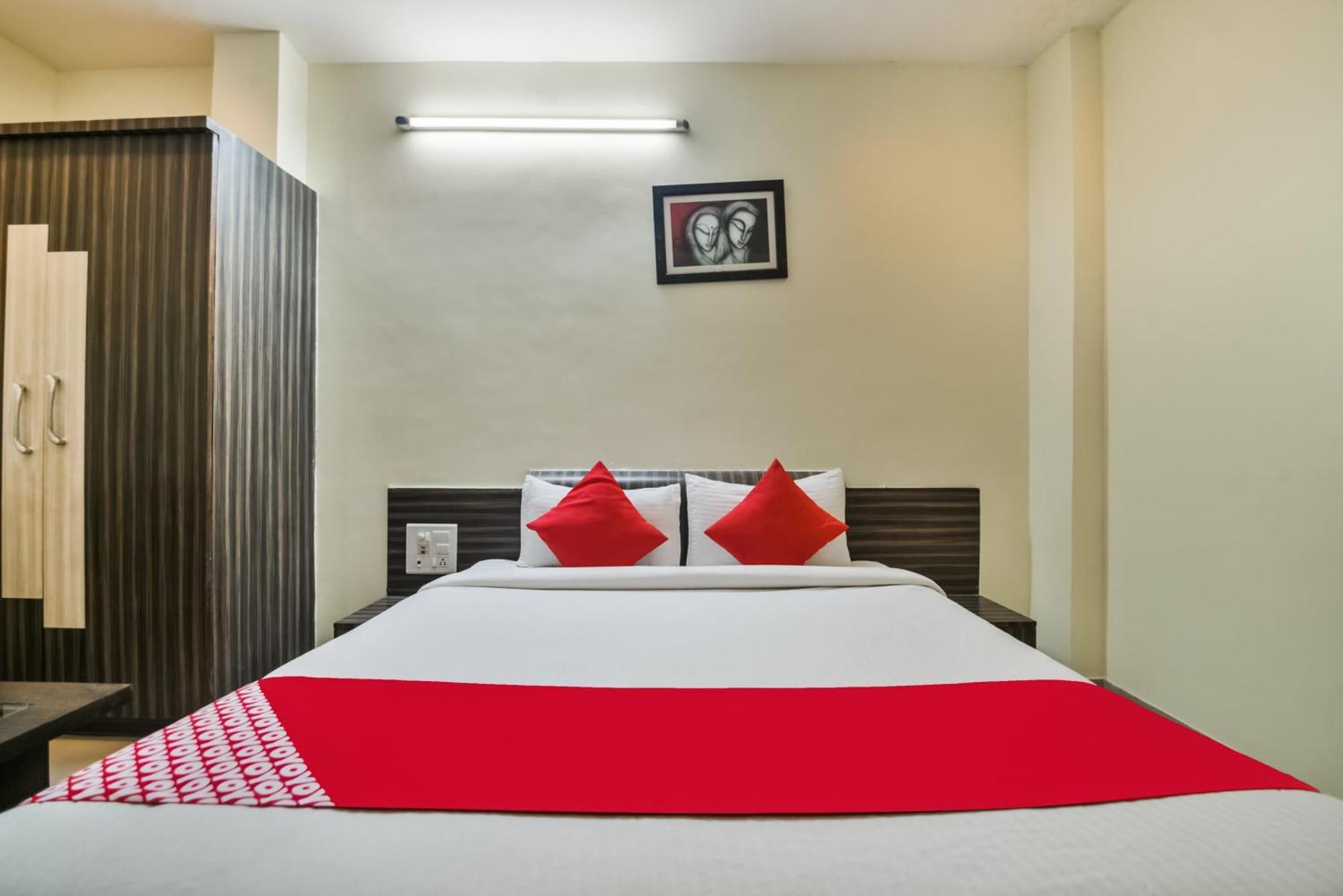 Oyo Hotel Ajanta Hamirgarh Exterior photo