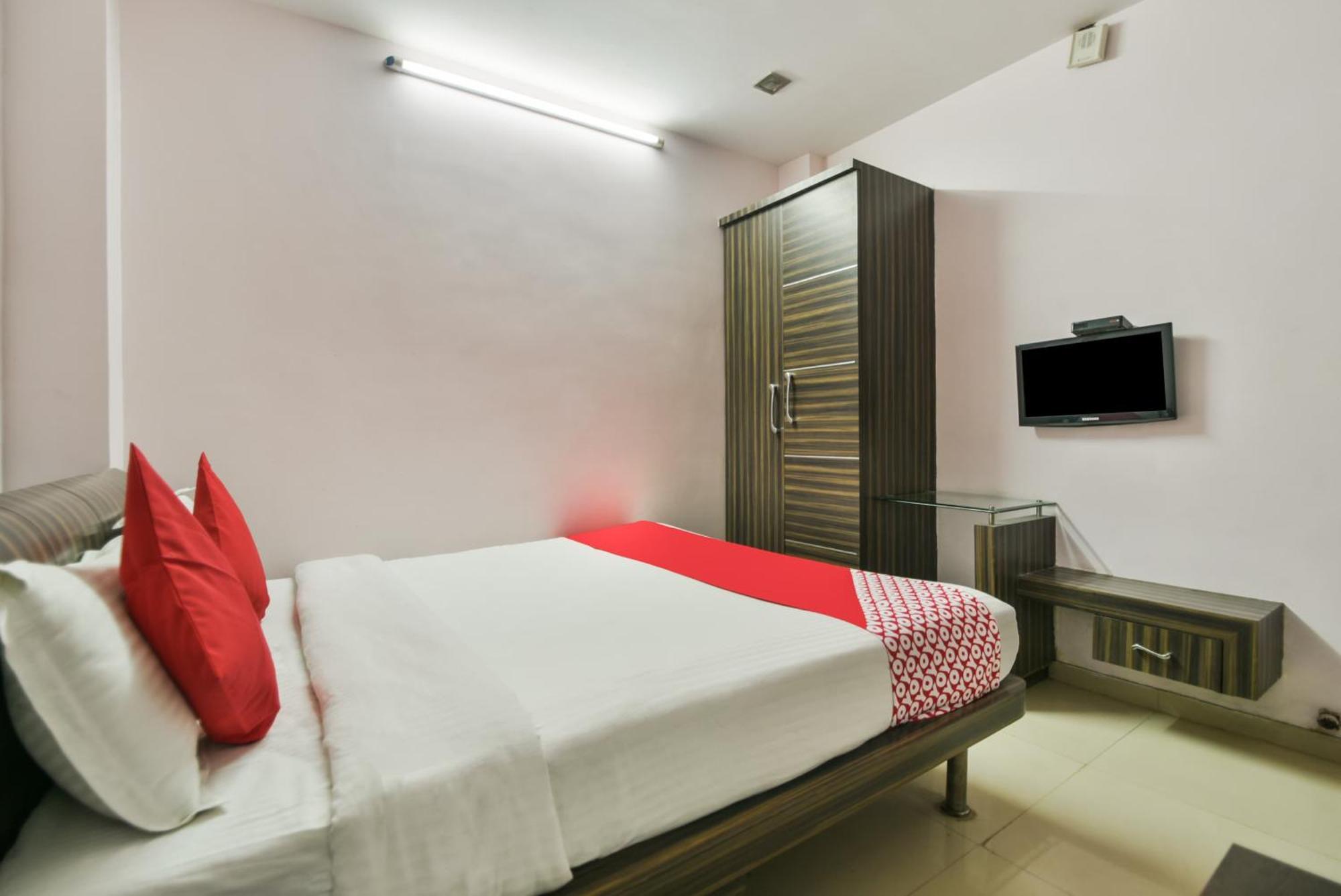 Oyo Hotel Ajanta Hamirgarh Exterior photo